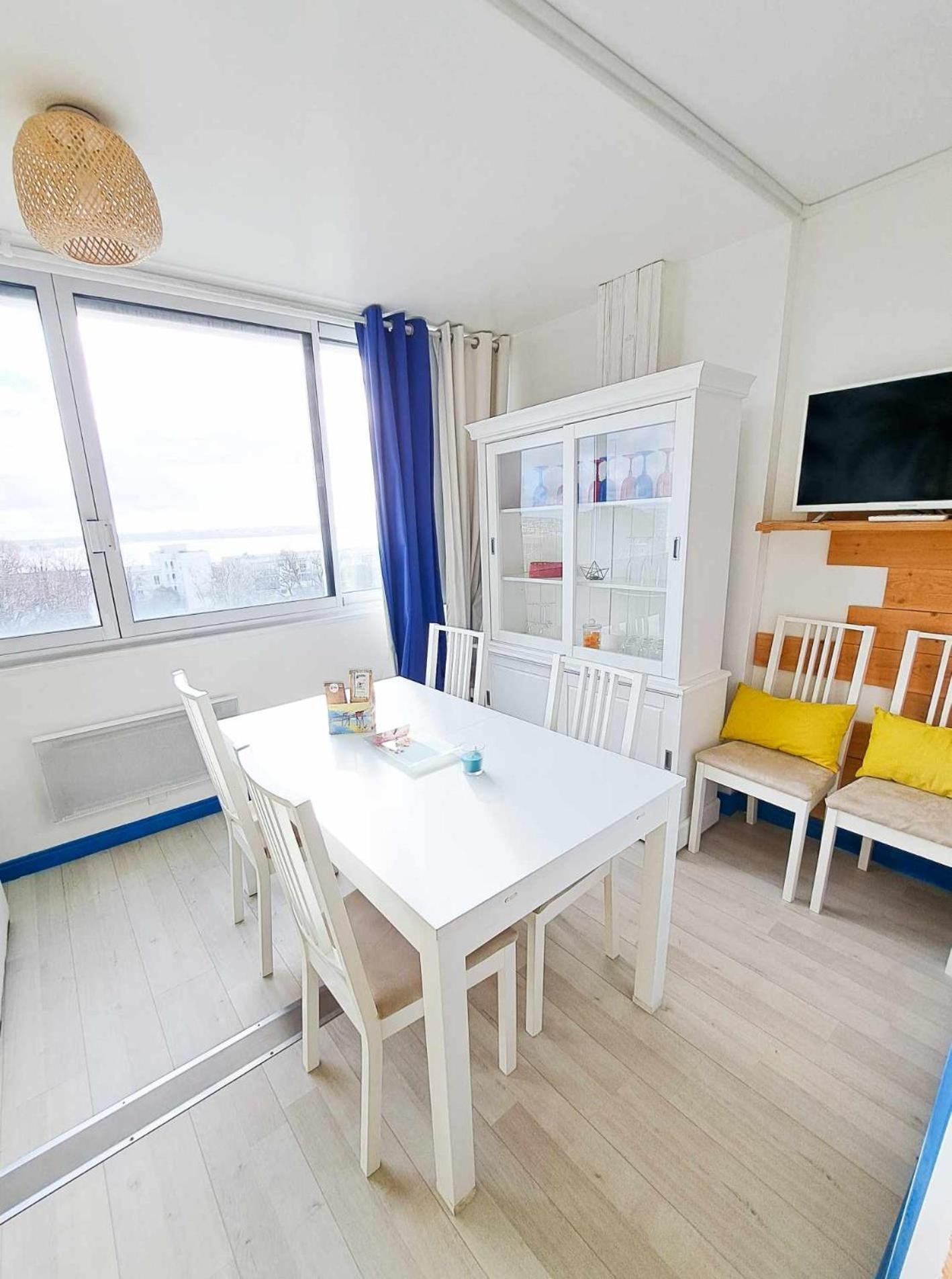 L'escale - Vue Mer, Plage, Centre Ville, Ideal Pour Couple *