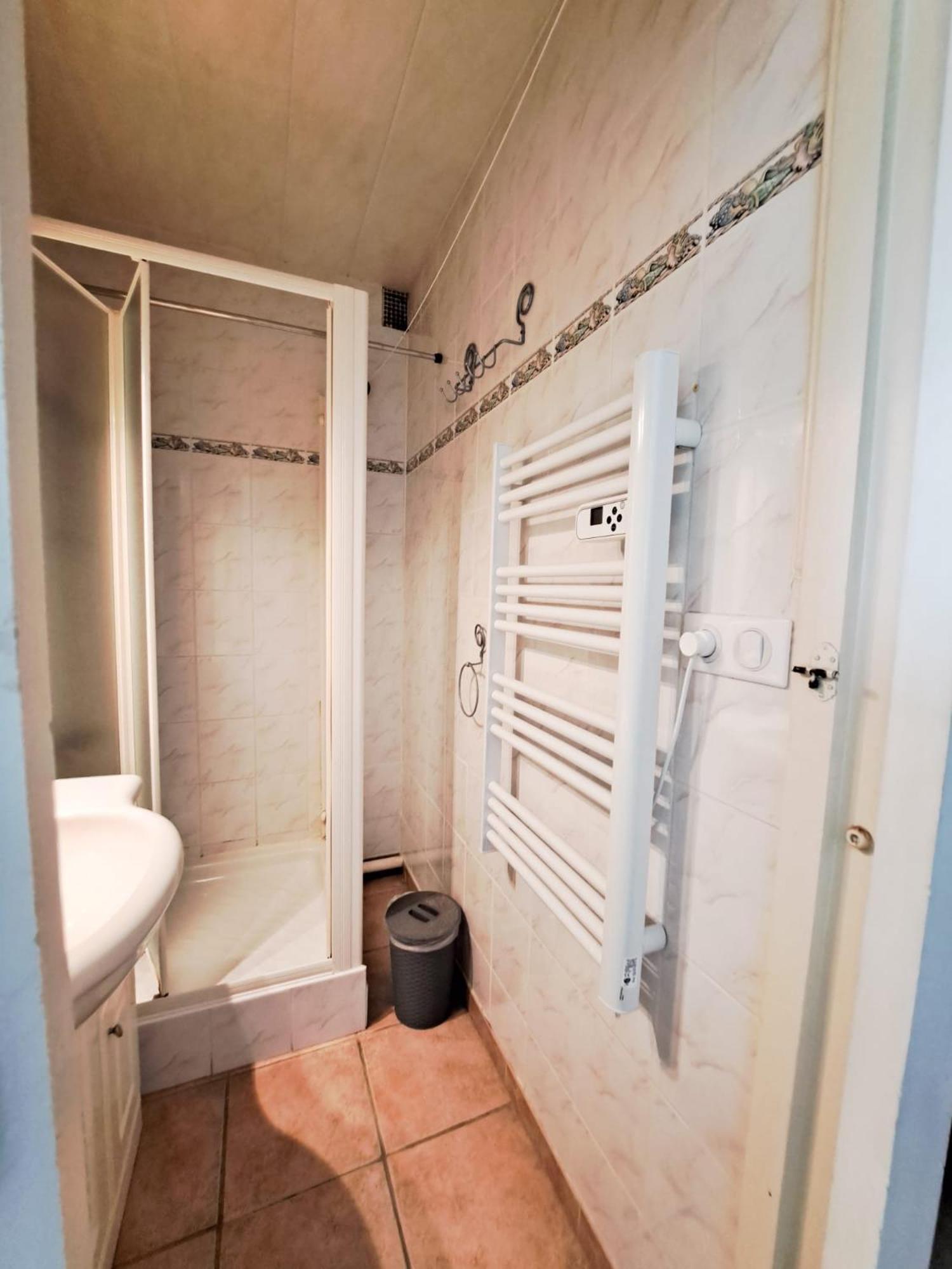 Apartment L'escale - Vue Mer, Plage, Centre Ville, Ideal Pour Couple Royan